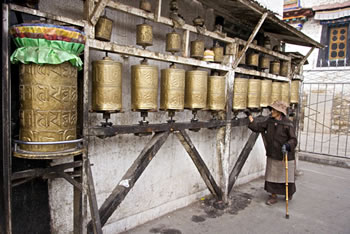 Gebetsmühlen in Lhasa